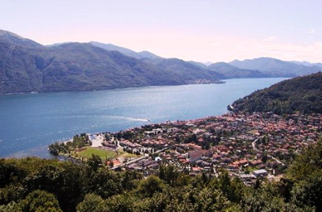 Lakeview Cannobio Camping & Resort エクステリア 写真